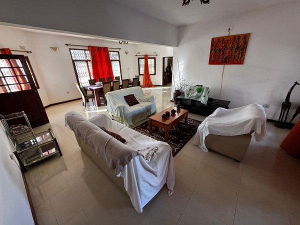 Casa T3 em um terreno de 80x160 Metros