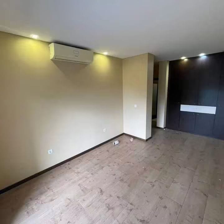 Arrenda-se Luxuoso Apartamento T3 na sommerschield II café sol