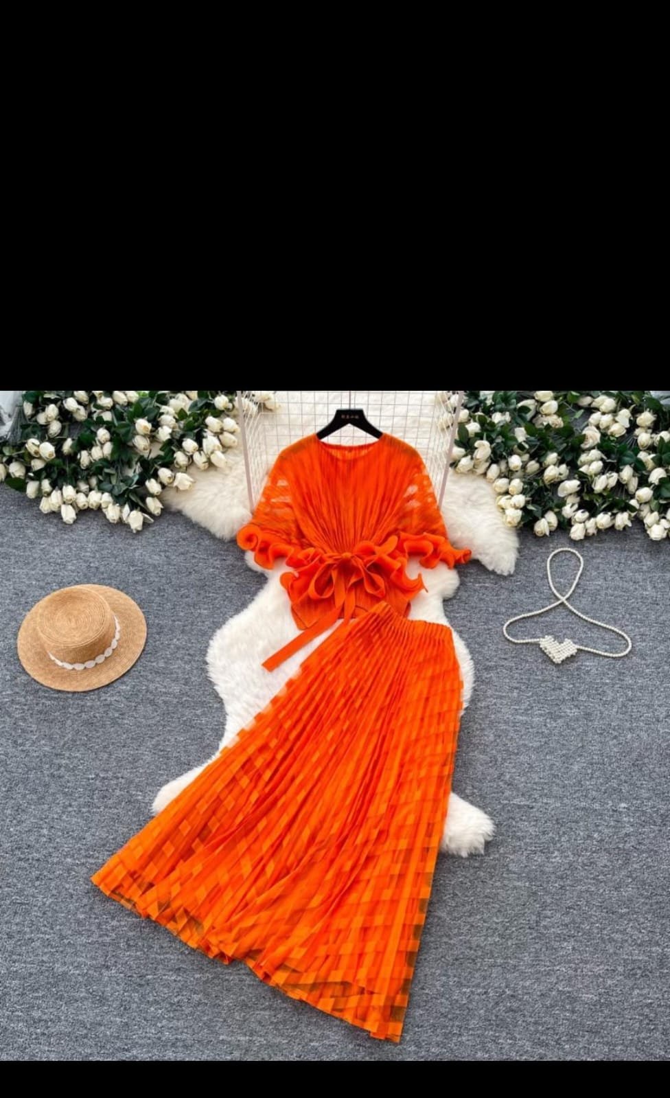 AW CALÇADOS  Moda Feminina & Infantil  Elegância, conforto e qualidade em cada passo.  🛍️ Loja Online  📍 Bairro das Mahotas, Av. Dom Alexandre Cardeal Cidade de Maputo, Moçambique  📞 87 877 0560